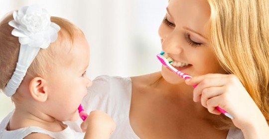 Chăm sóc răng miệng cho trẻ - Nha khoa Quốc tế DND